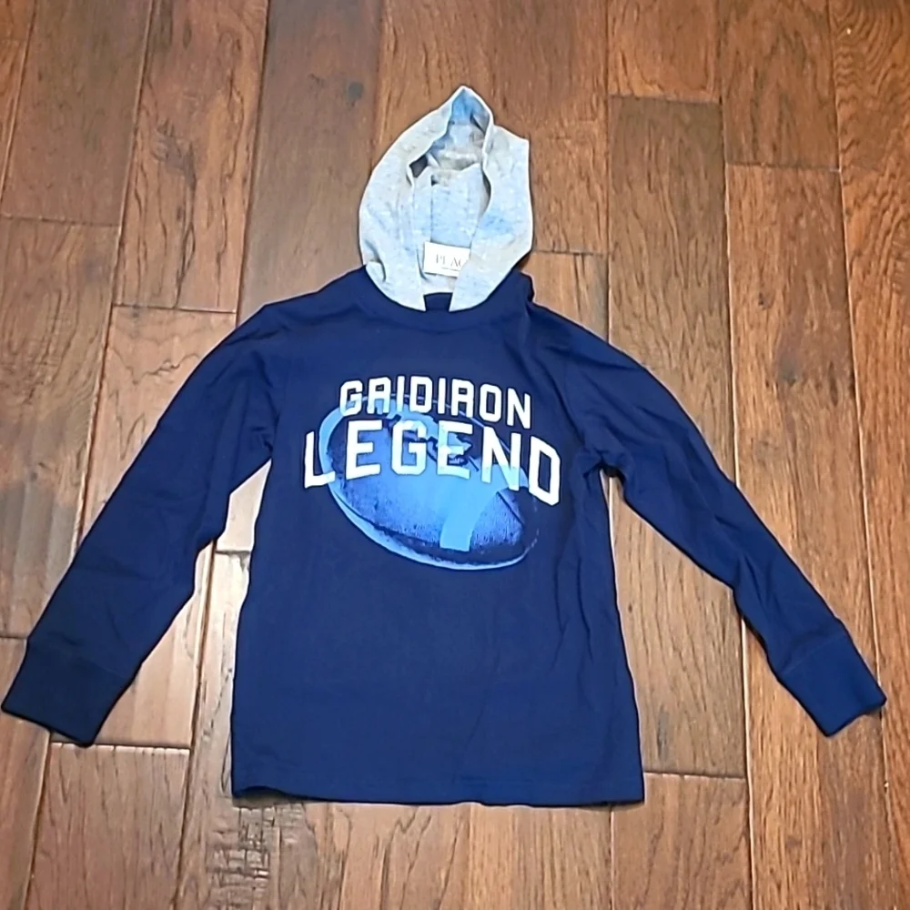 💥3for$12💥 NWT Children's Place long-sleeved shirt with hoodie size Medium 7/8